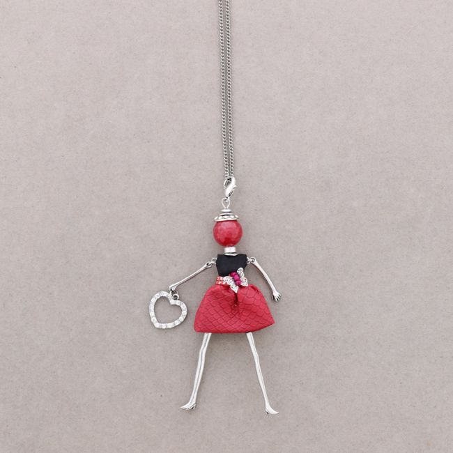 LONG PENDANT NECKLACE DOLL