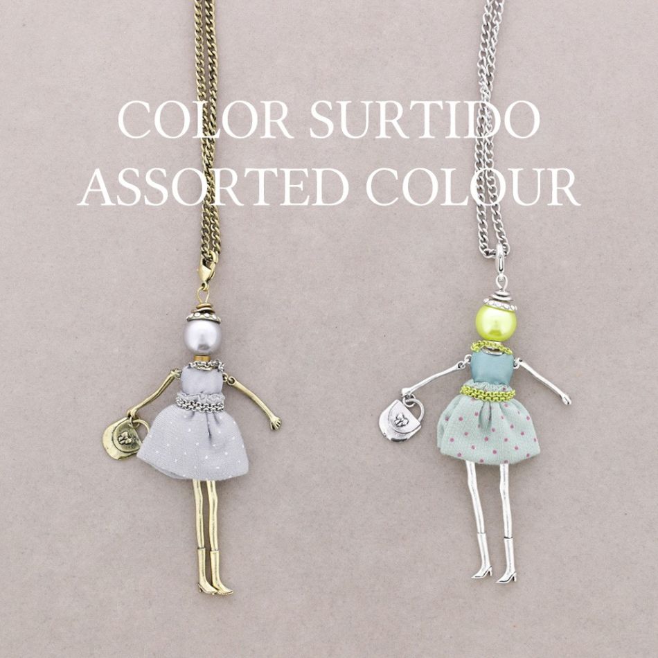 LONG NECKLACE DOLL PENDANT