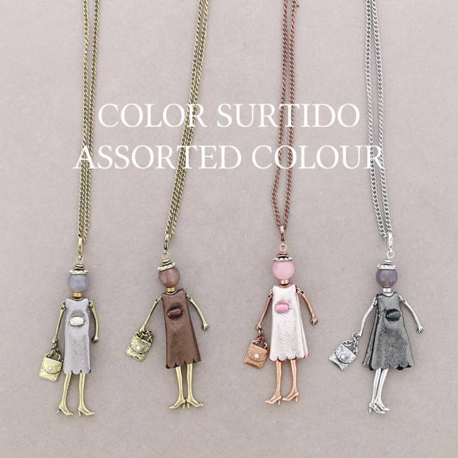 LONG PENDANT NECKLACE DOLL