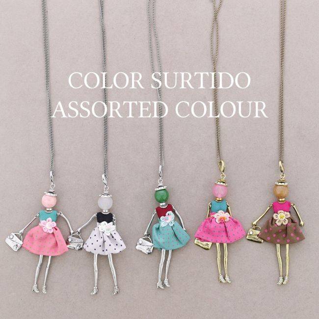 LONG PENDANT NECKLACE DOLL