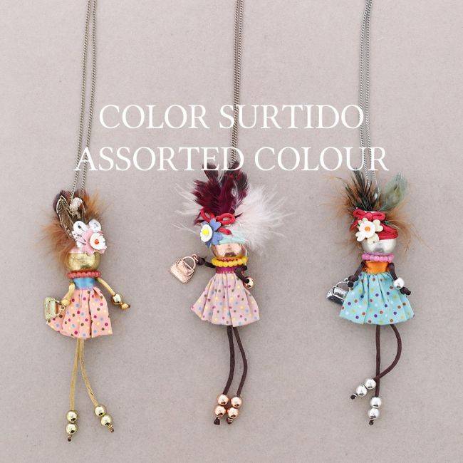 LONG PENDANT NECKLACE lady queen