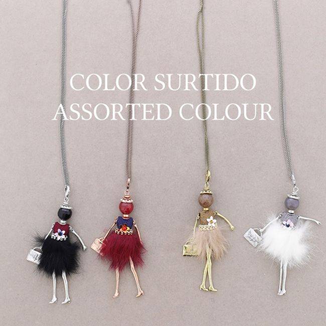 LONG PENDANT NECKLACE DOLL