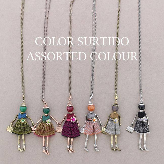 LONG PENDANT NECKLACE DOLL