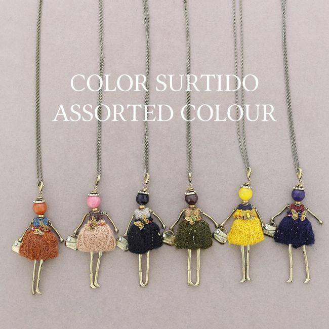 LONG PENDANT NECKLACE DOLL