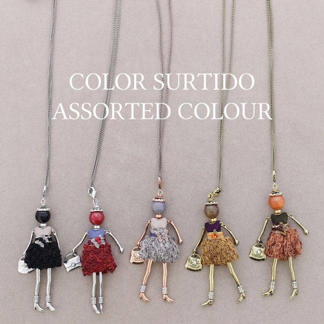 LONG PENDANT NECKLACE DOLL