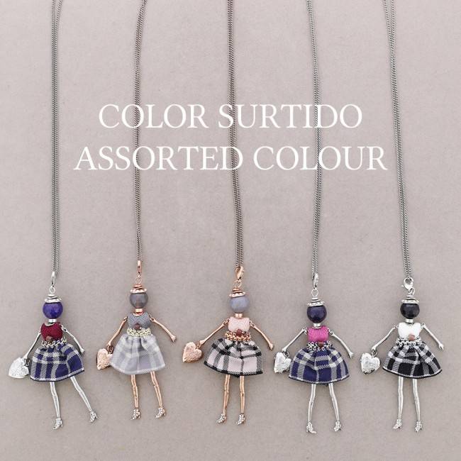 LONG PENDANT NECKLACE DOLL