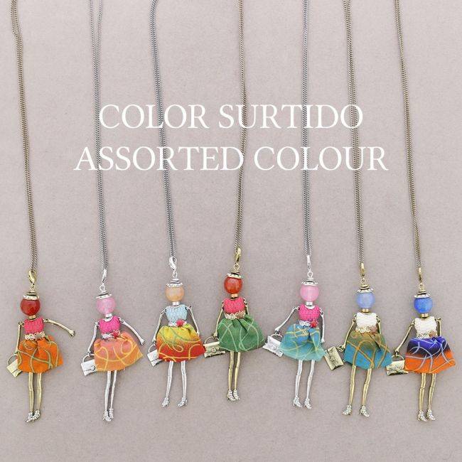 LONG PENDANT NECKLACE DOLL