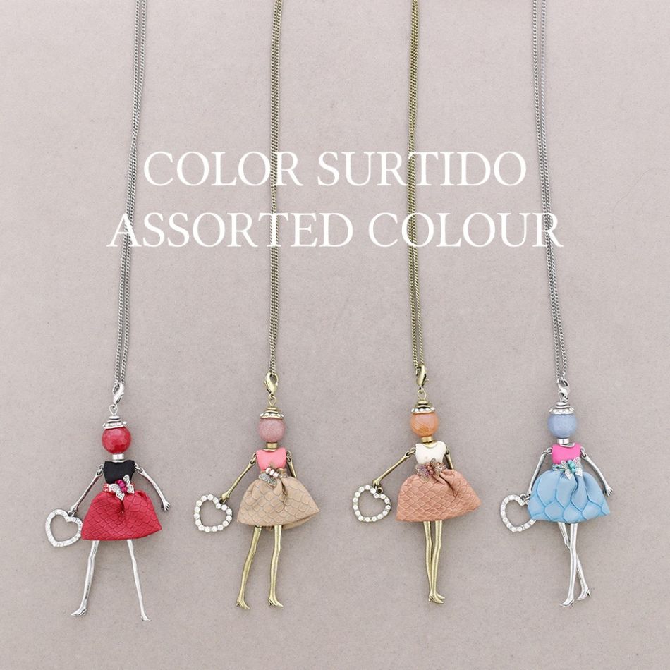 LONG PENDANT NECKLACE DOLL