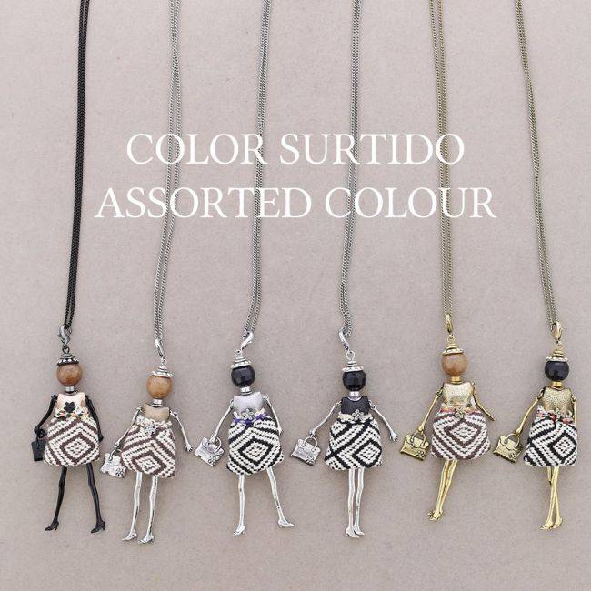 LONG PENDANT NECKLACE DOLL