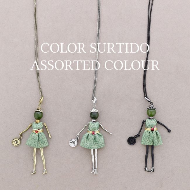 LONG PENDANT NECKLACE DOLL