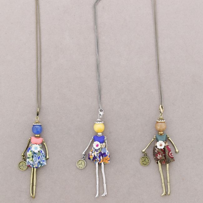 COLLAR LARGO COLG. MUÑECA