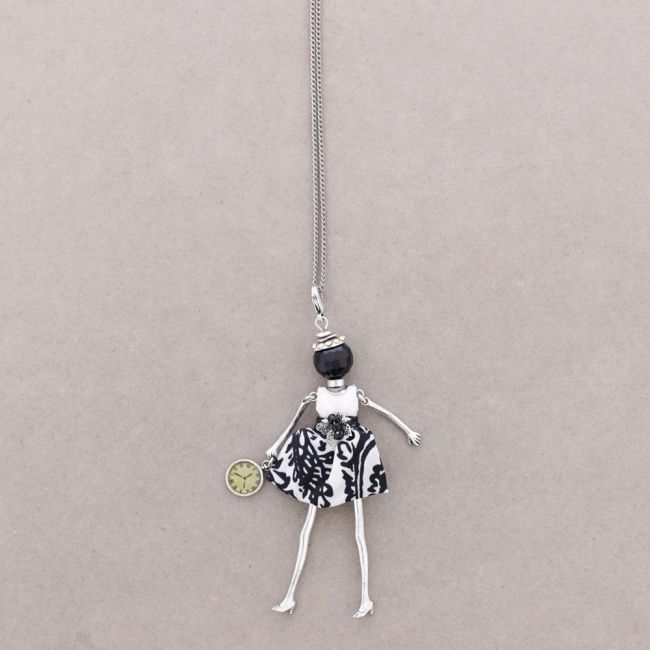 LONG PENDANT NECKLACE DOLL