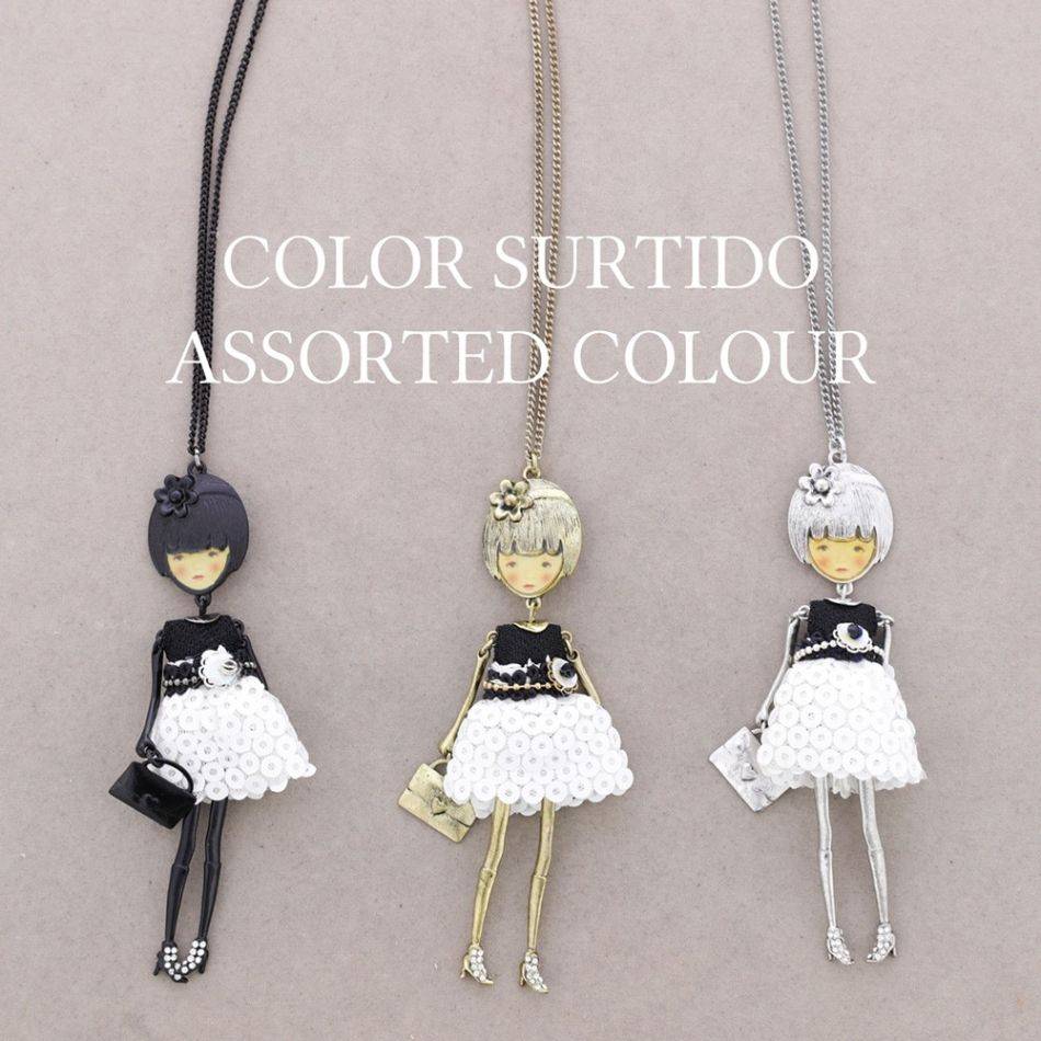 COLLAR LARGO COLG. MUÑECA CARINA
