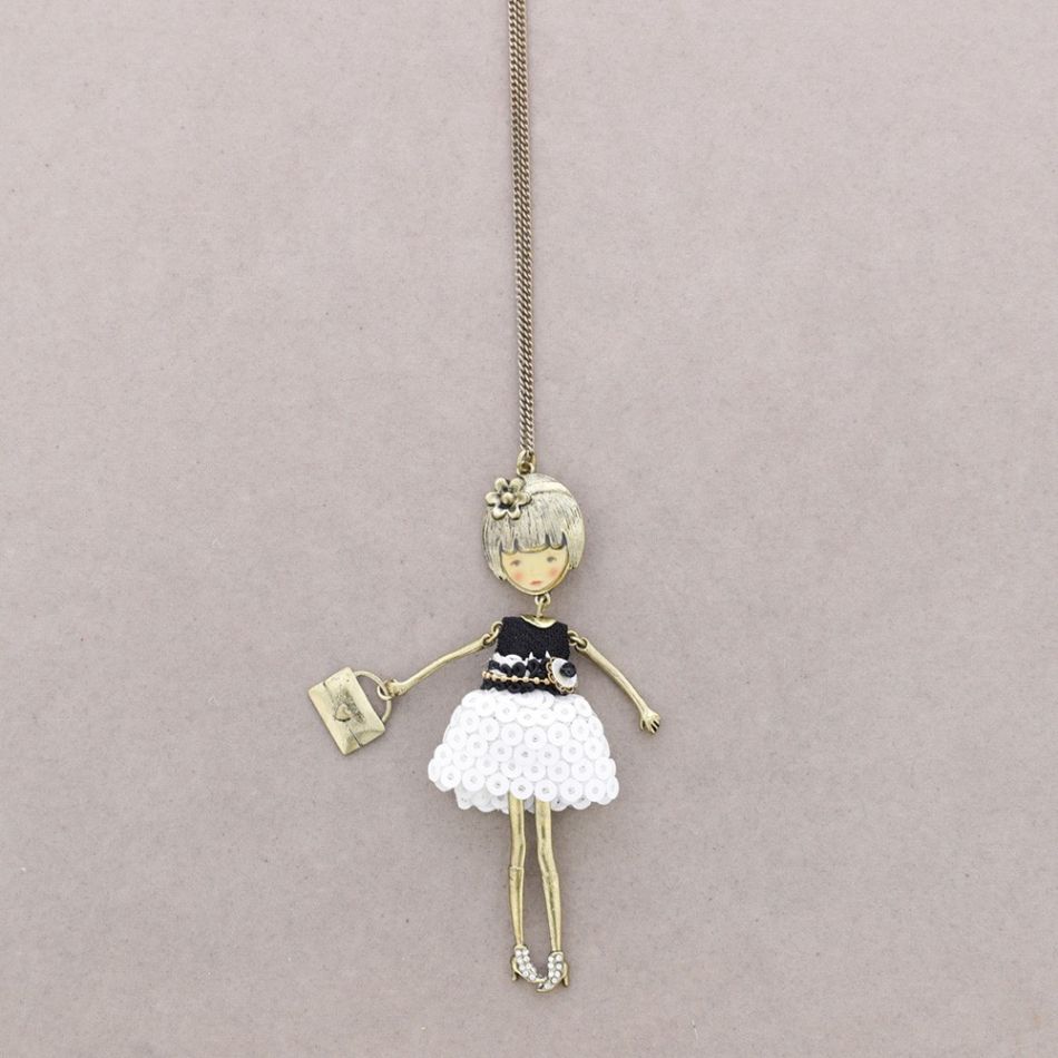 COLLAR LARGO COLG. MUÑECA CARINA