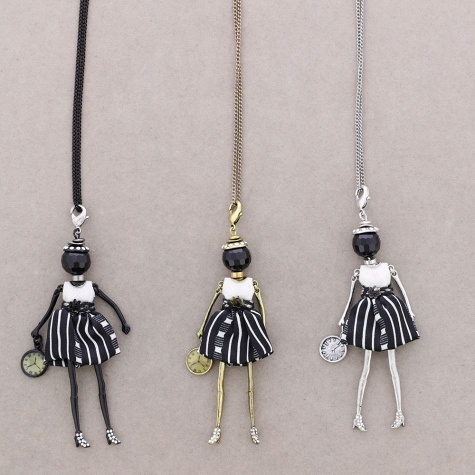 COLLAR LARGO COLG. MUÑECA