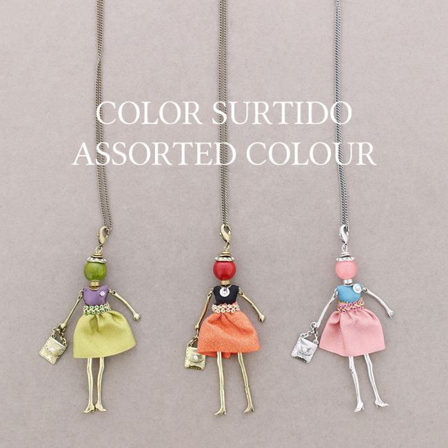 LONG PENDANT NECKLACE DOLL