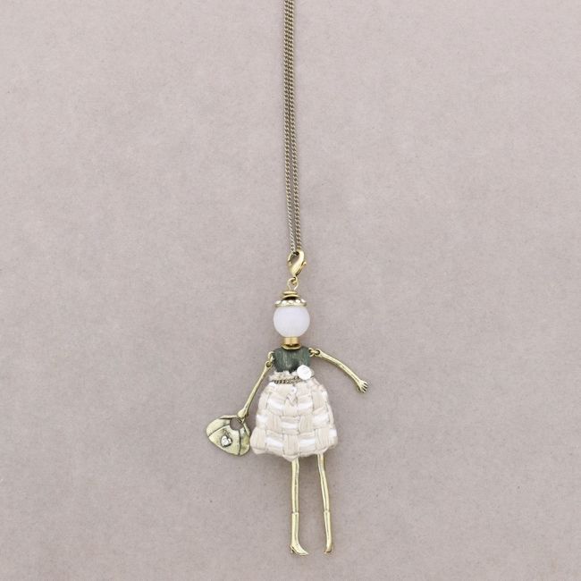 LONG PENDANT NECKLACE DOLL