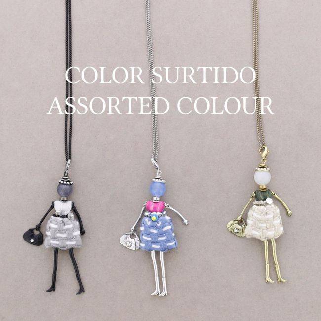 LONG PENDANT NECKLACE DOLL