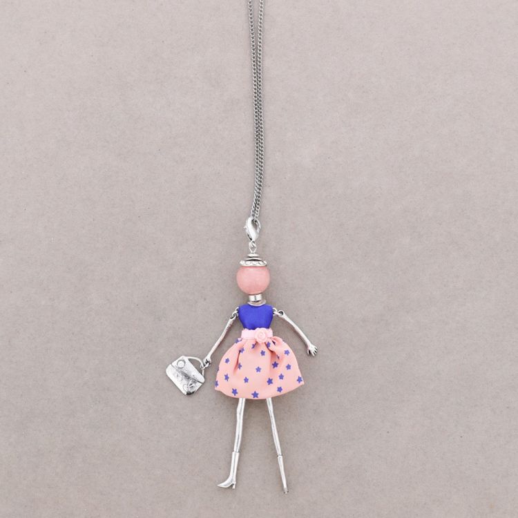 LONG PENDANT NECKLACE DOLL