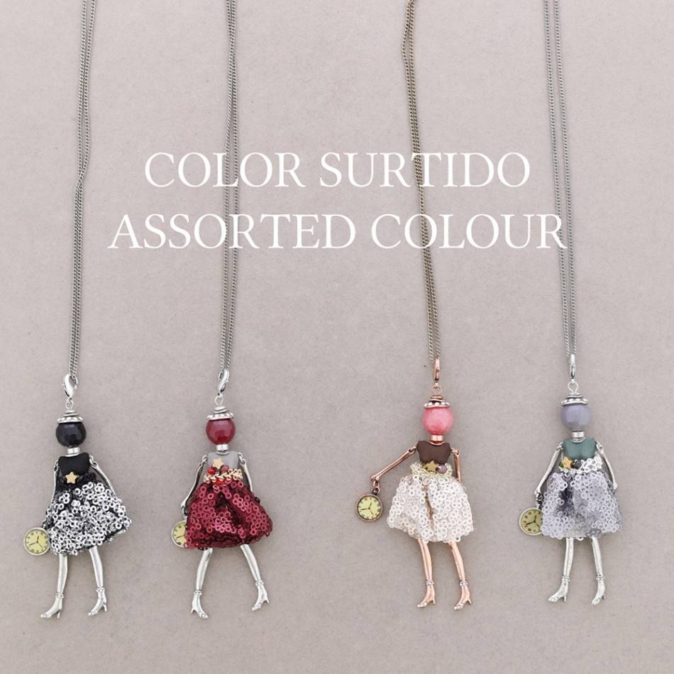 LONG PENDANT NECKLACE DOLL
