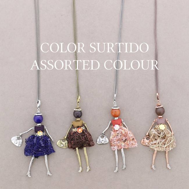 LONG PENDANT NECKLACE DOLL