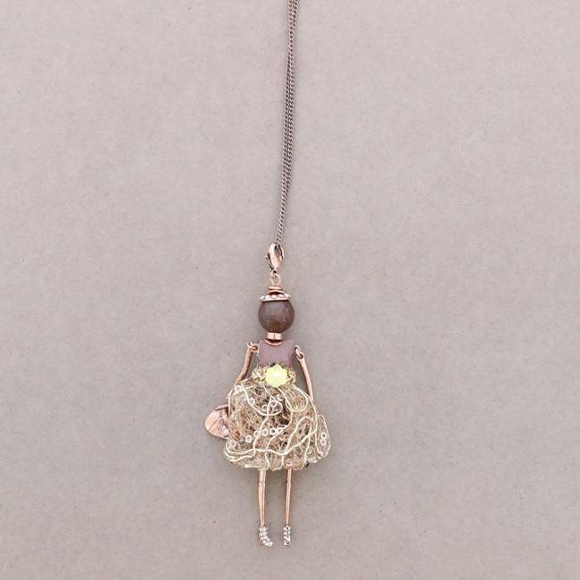 LONG PENDANT NECKLACE DOLL