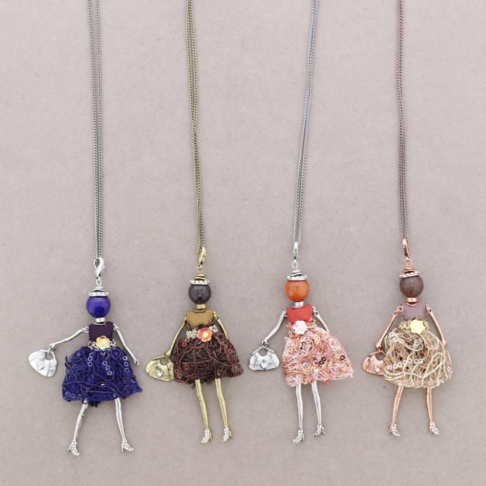 COLLAR LARGO COLG. MUÑECA