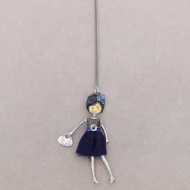 LONG PENDANT NECKLACE DOLL