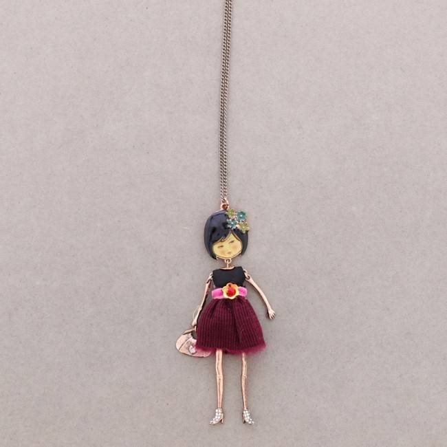 LONG PENDANT NECKLACE DOLL