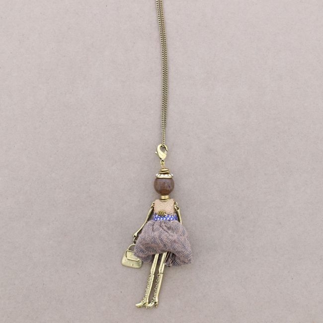 LONG PENDANT NECKLACE DOLL