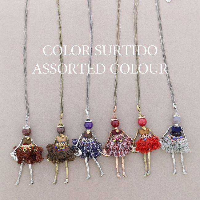 LONG PENDANT NECKLACE DOLL
