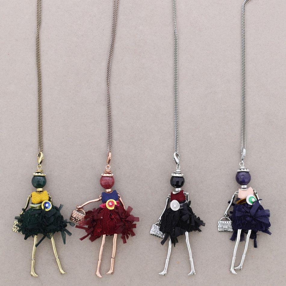 COLLAR LARGO COLG. MUÑECA