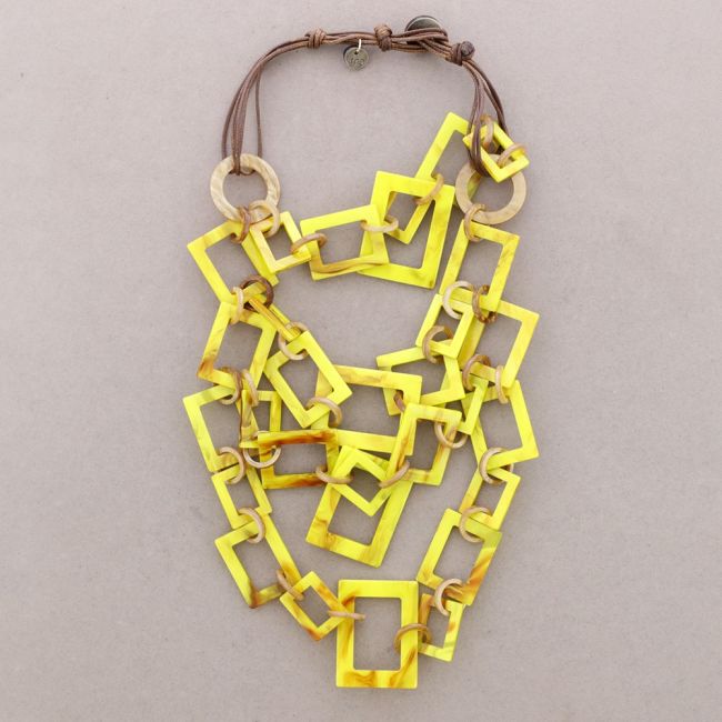 TRIPLE RESIN LINK NECKLACE