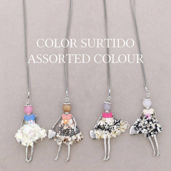 LONG PENDANT NECKLACE DOLL