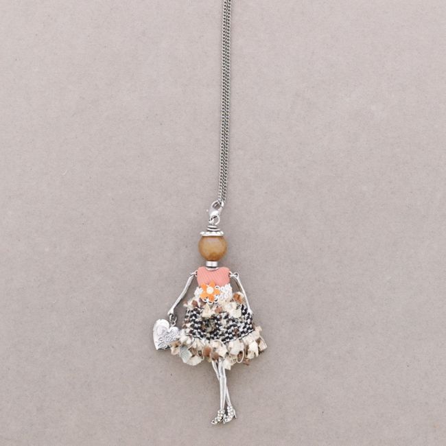 LONG PENDANT NECKLACE DOLL