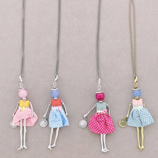 COLLAR LARGO COLG. MUÑECA