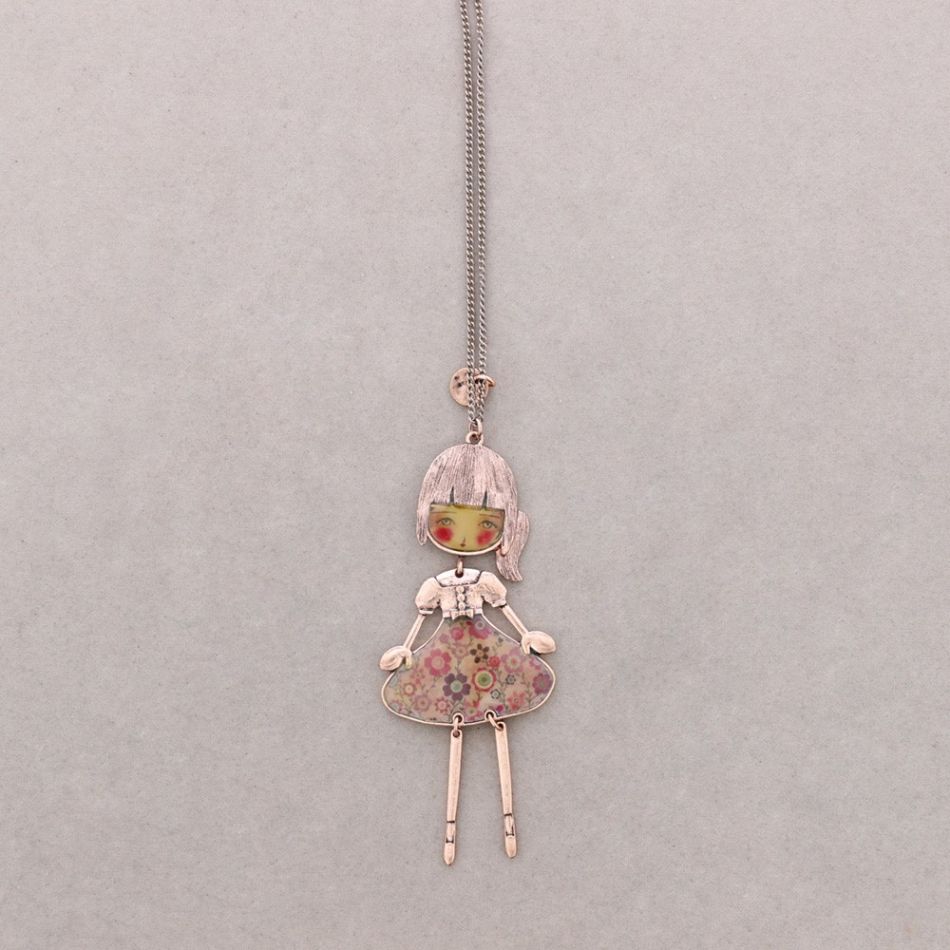 LONG PENDANT NECKLACE DANCER