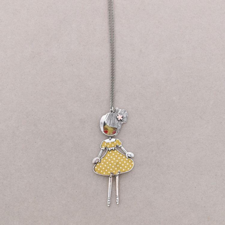 LONG PENDANT NECKLACE DANCER