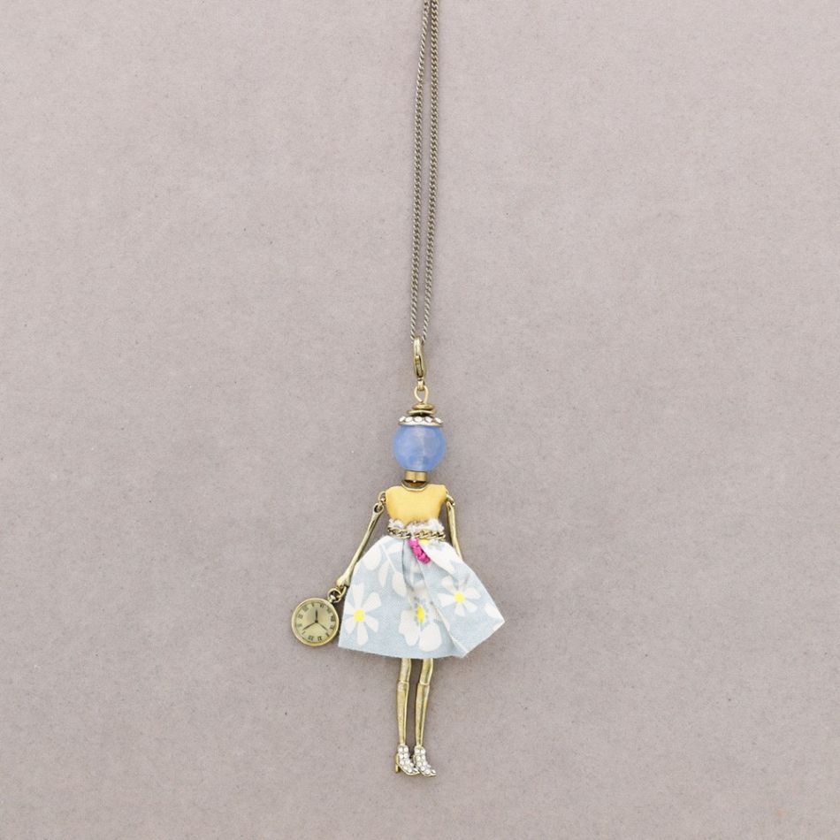 LONG PENDANT NECKLACE DOLL