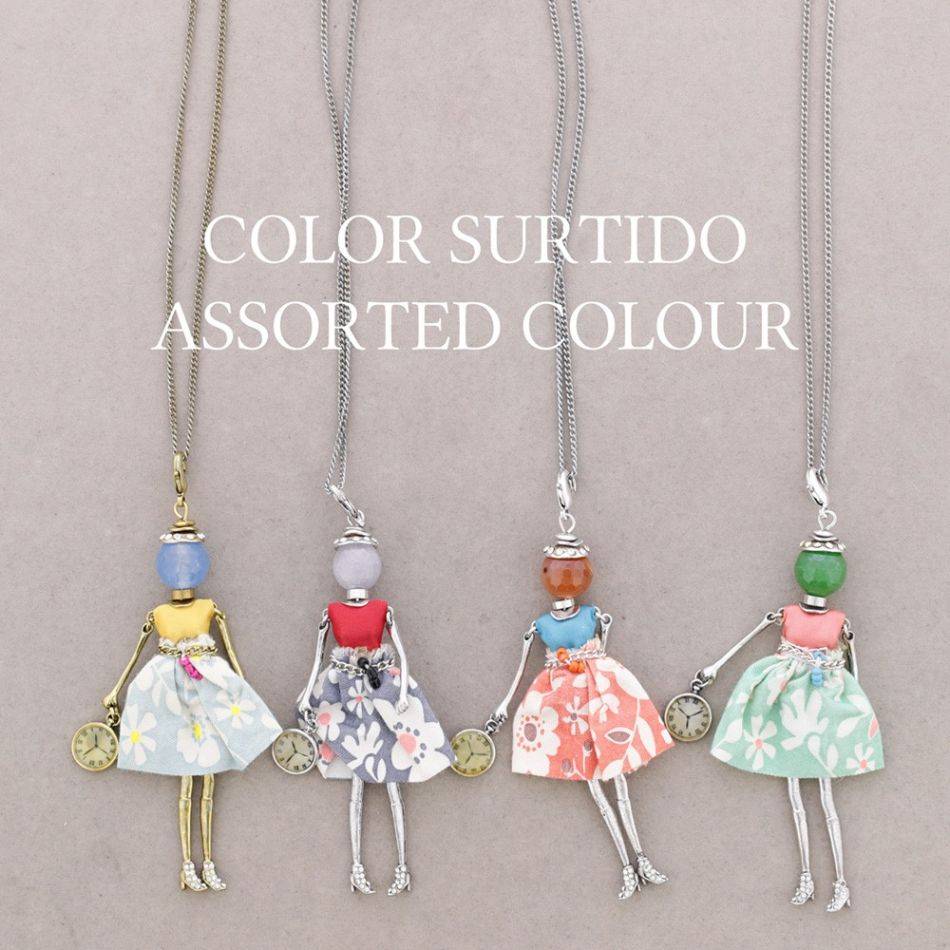 LONG PENDANT NECKLACE DOLL