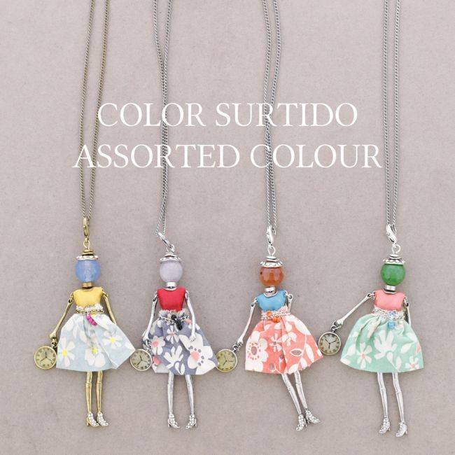 LONG PENDANT NECKLACE DOLL