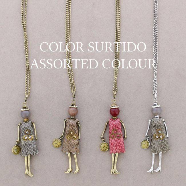 LONG PENDANT NECKLACE DOLL