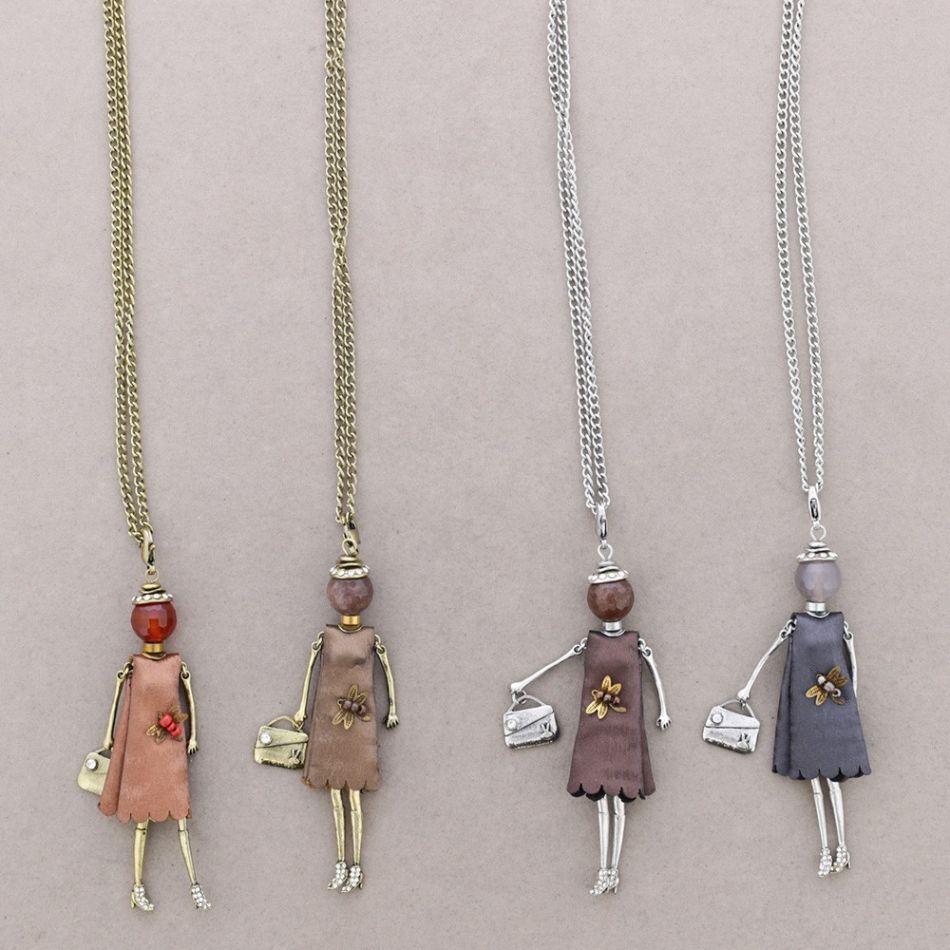 COLLAR LARGO COLG. MUÑECA