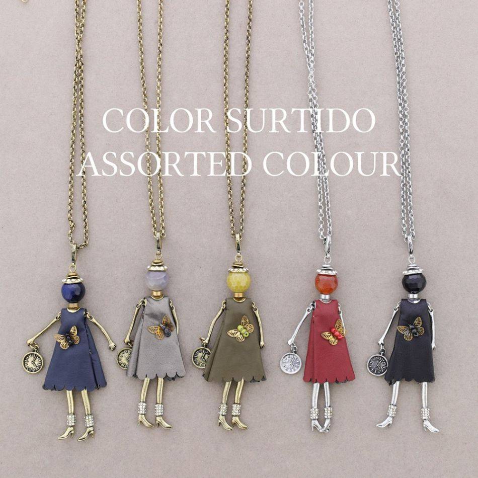 LONG PENDANT NECKLACE DOLL