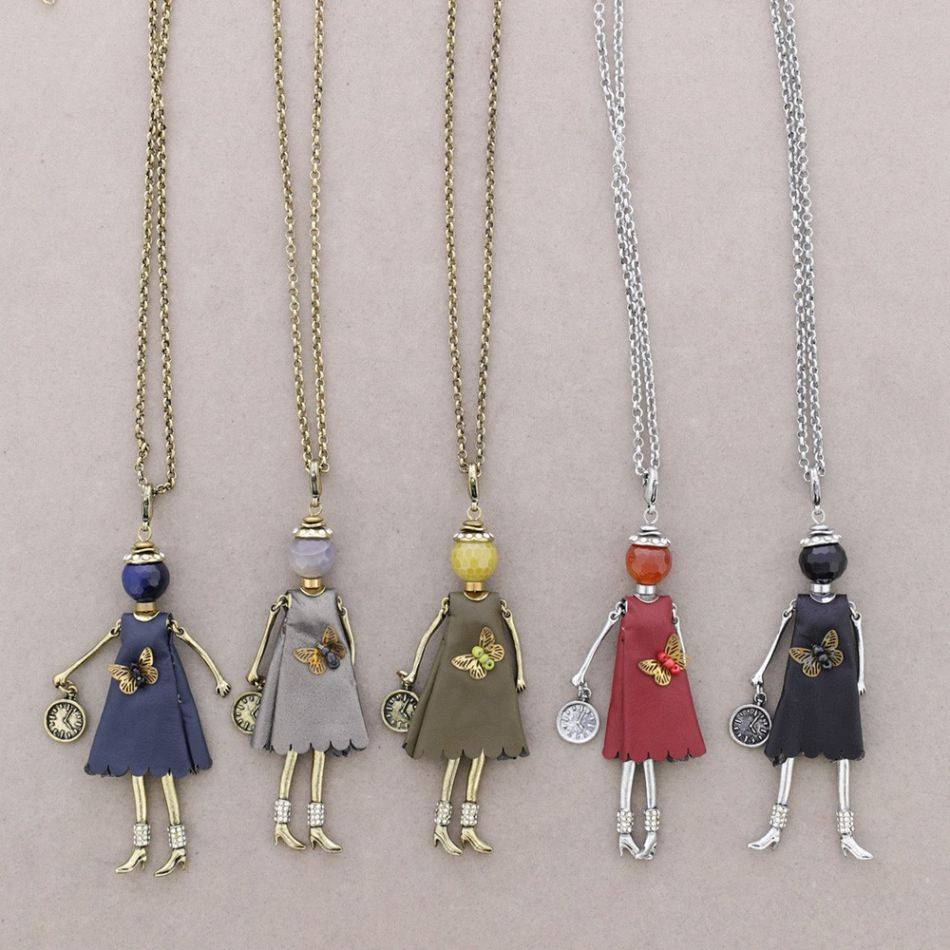 COLLAR LARGO COLG. MUÑECA