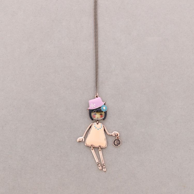 LONG PENDANT NECKLACE DANCER