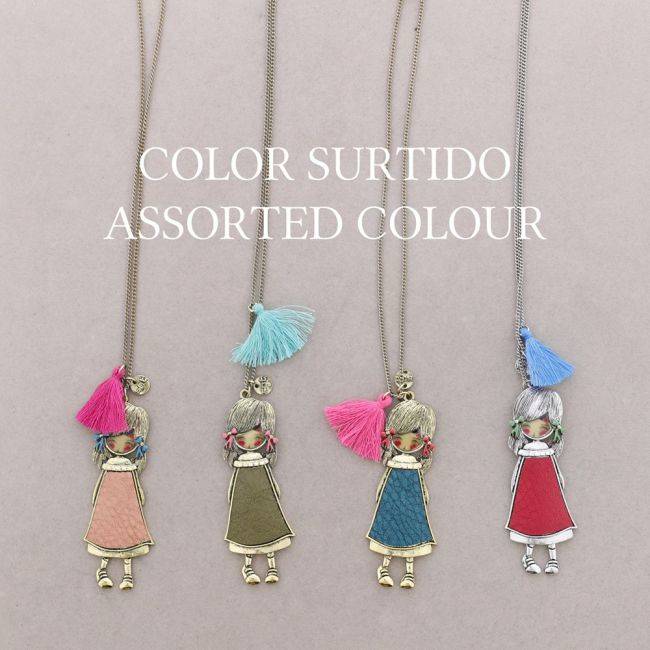 COLLAR LARGO COLGANTE MUÑECA