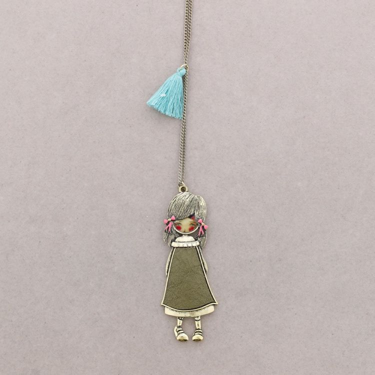 DOLL PENDANT LONG NECKLACE 2