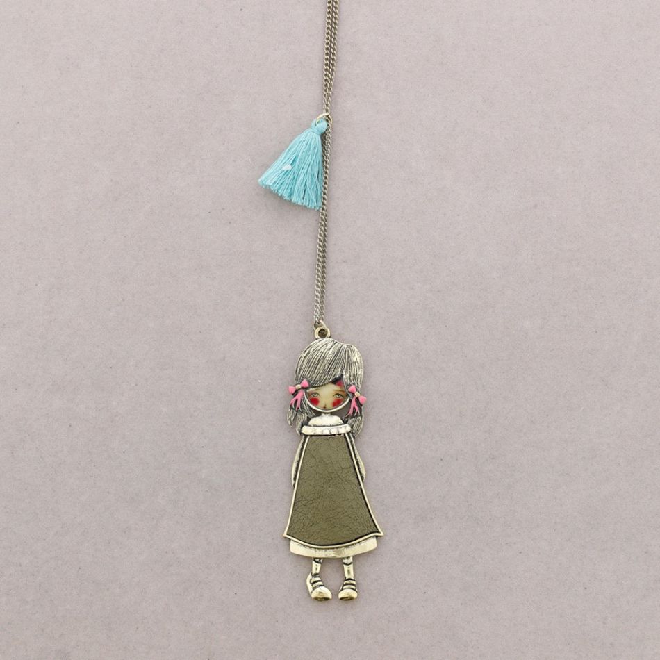 DOLL PENDANT LONG NECKLACE