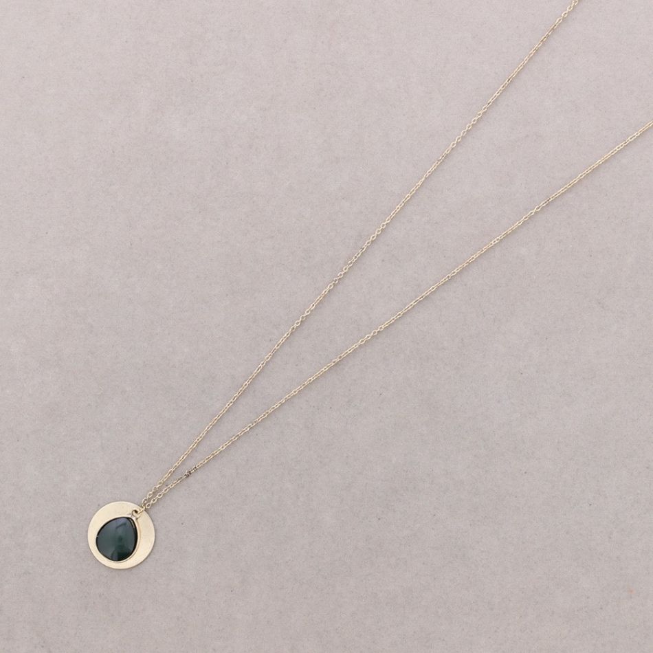 COLLAR LARGO FINO COLG. METAL RESINA